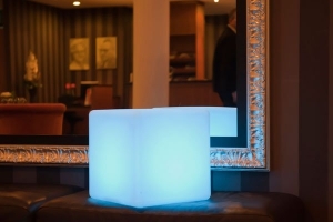 Cubo LED sin cables 40cm 